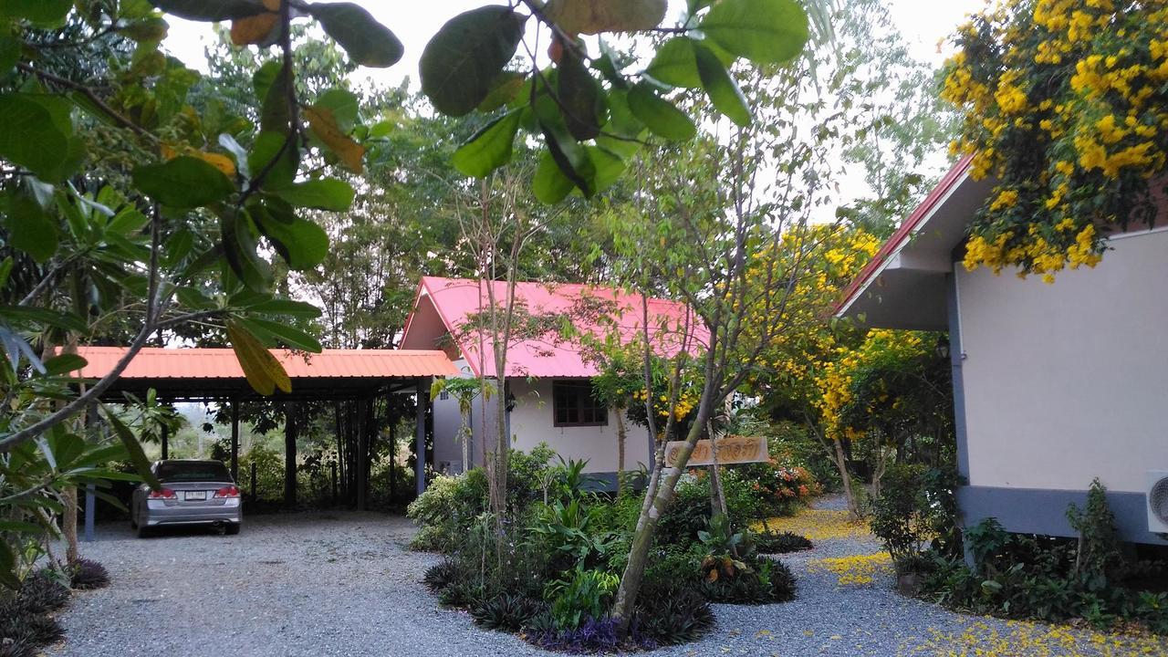 Areeya Resort Watthana Nakhon Εξωτερικό φωτογραφία